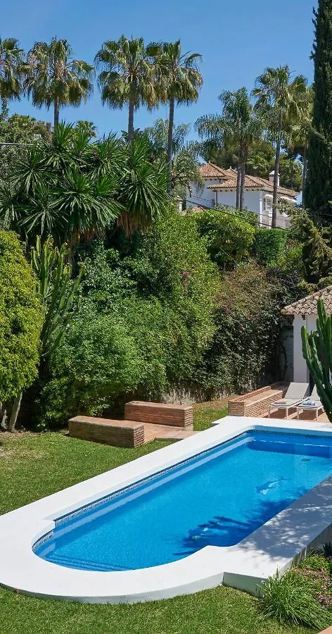 Villa Dos Palomas On The Golden Mile In Marbella Spain